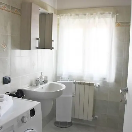 Ca' Gialla 5 - Sul Di Lugano, Dog Friendly, Balcone&parcheggio -