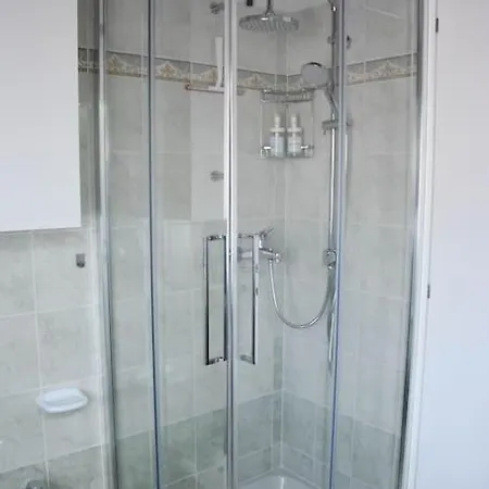Apartment Ca' Gialla 5 - Sul Di Lugano, Balcone E Parcheggio - Cadegliano Viconago