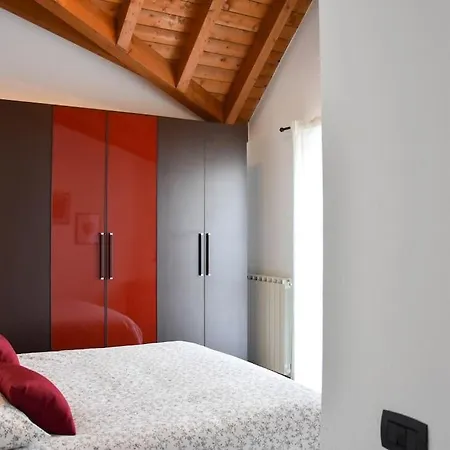 Ca' Gialla 5 - Sul Di Lugano, Balcone E Parcheggio - * Cadegliano Viconago