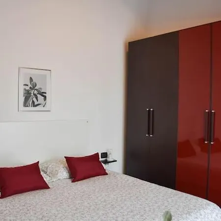Ca' Gialla 5 - Sul Di Lugano, Balcone E Parcheggio - Apartment *