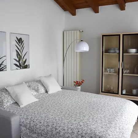 Ca' Gialla 5 - Sul Di Lugano, Balcone E Parcheggio - Apartment *